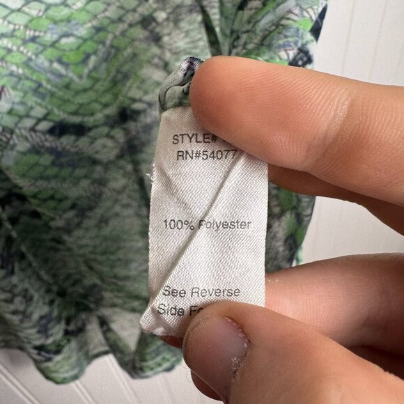 Cabi Darby Green Snakeskin Print Semi Sheer Top B3 - Picture 4 of 5